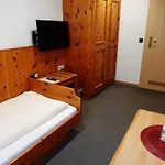 Altstadthotel Garni Frankfurter Hof 3*