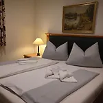 Altstadthotel Garni Frankfurter Hof 3*