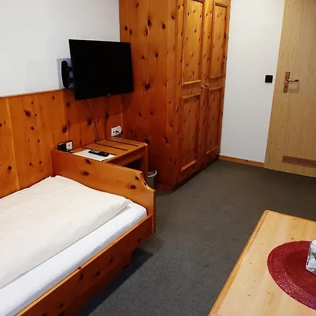 Altstadthotel Garni Frankfurter Hof *