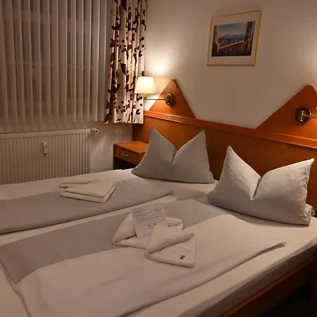Casa de hóspedes Altstadthotel Garni Frankfurter Hof 3*