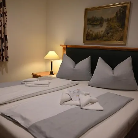 Altstadthotel Garni Frankfurter Hof 3*